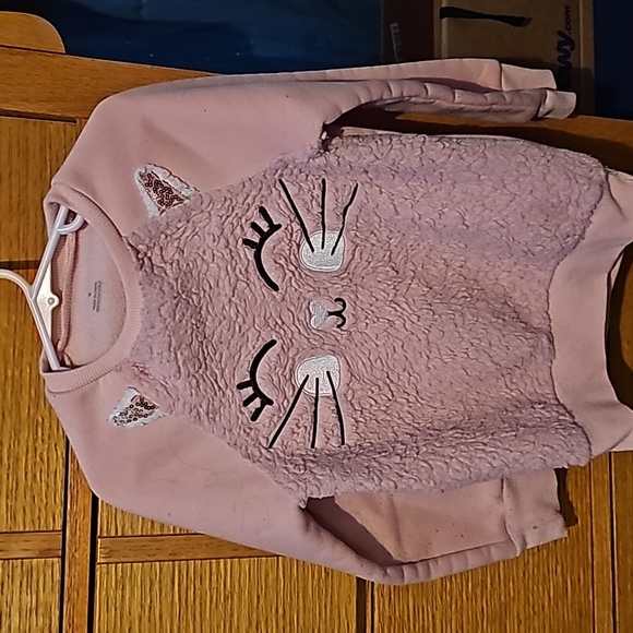 !!.  Girls size 6 top - Picture 1 of 1